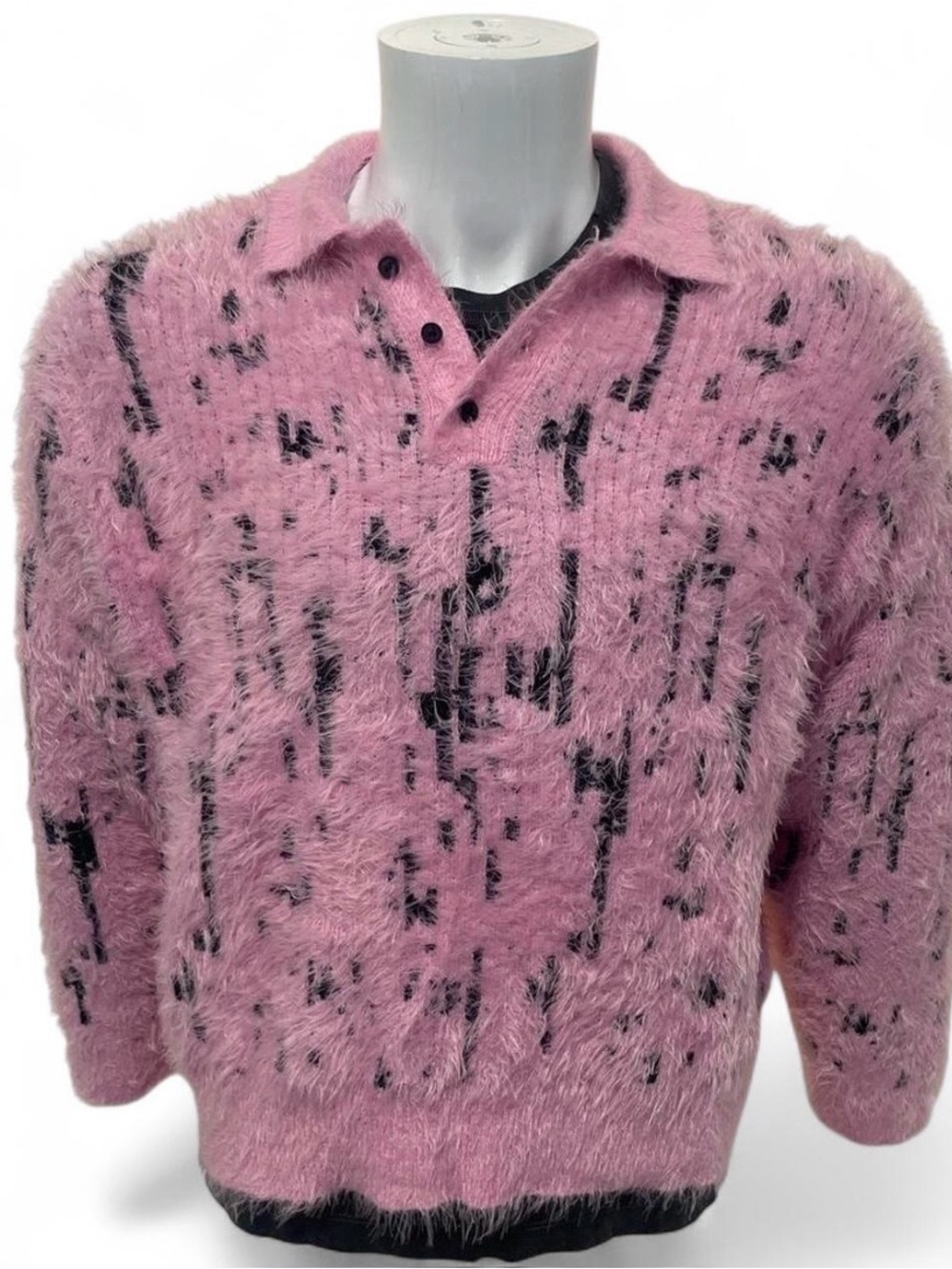 Zara Pink Fuzzy Short-Sleeve Crewneck Polo Sweater with Black Abstract Stitching